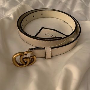 Gucci double G belt in white leather